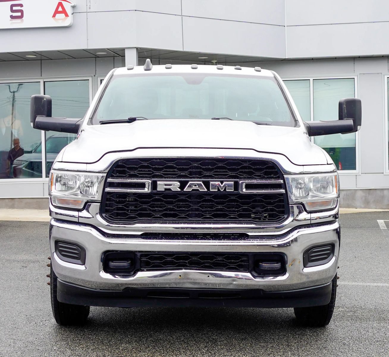 Used 2021 RAM 3500 Tradesman AWD/4WD image 11
