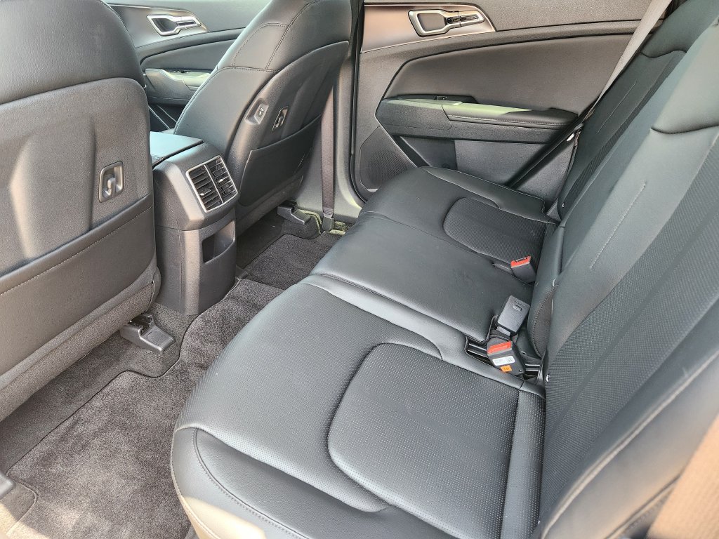 New 2026 Kia Sportage EX FWD image 19