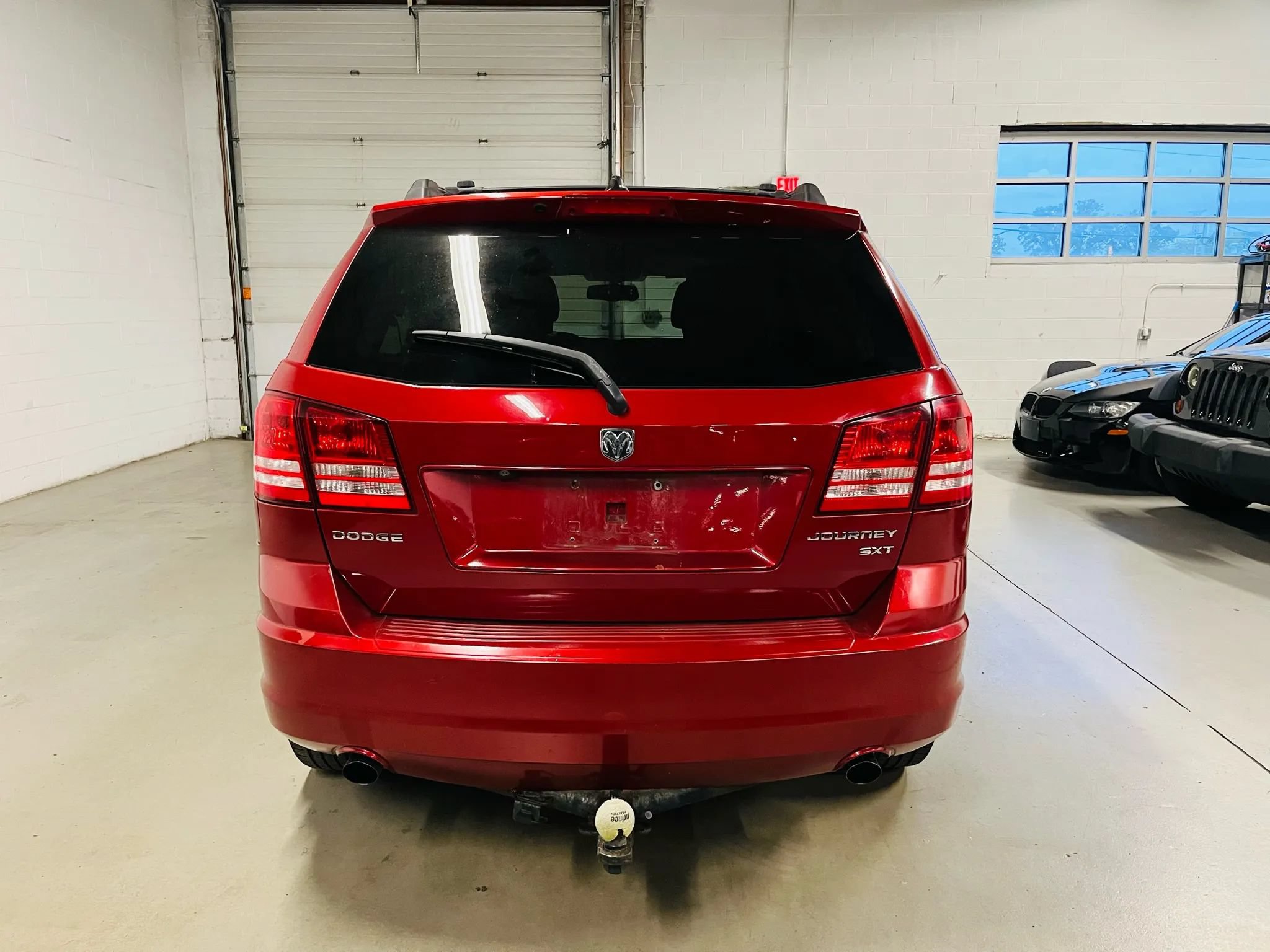 Used 2010 Dodge Journey SXT w/ Flexible Seating Group FWD image 5