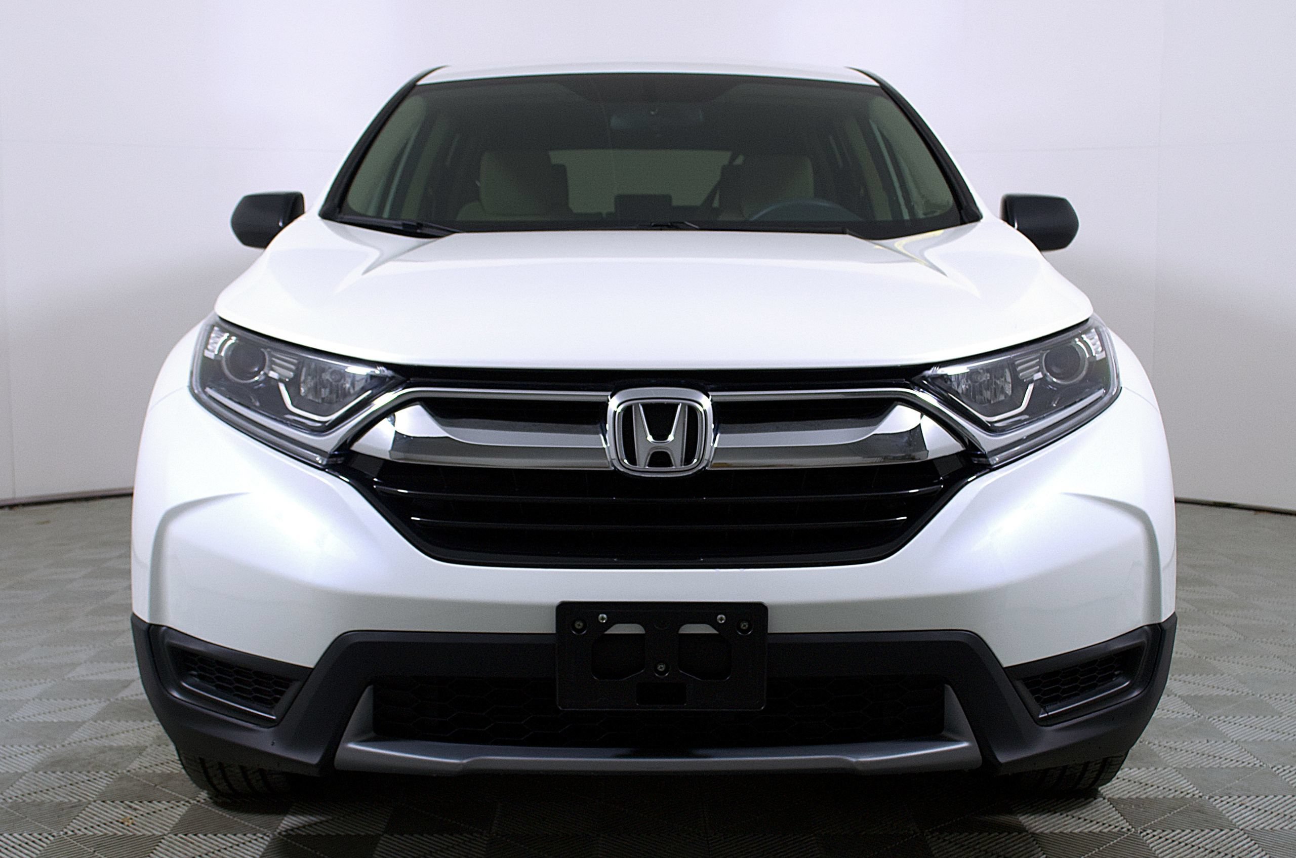 Used 2018 Honda CR-V LX image 5