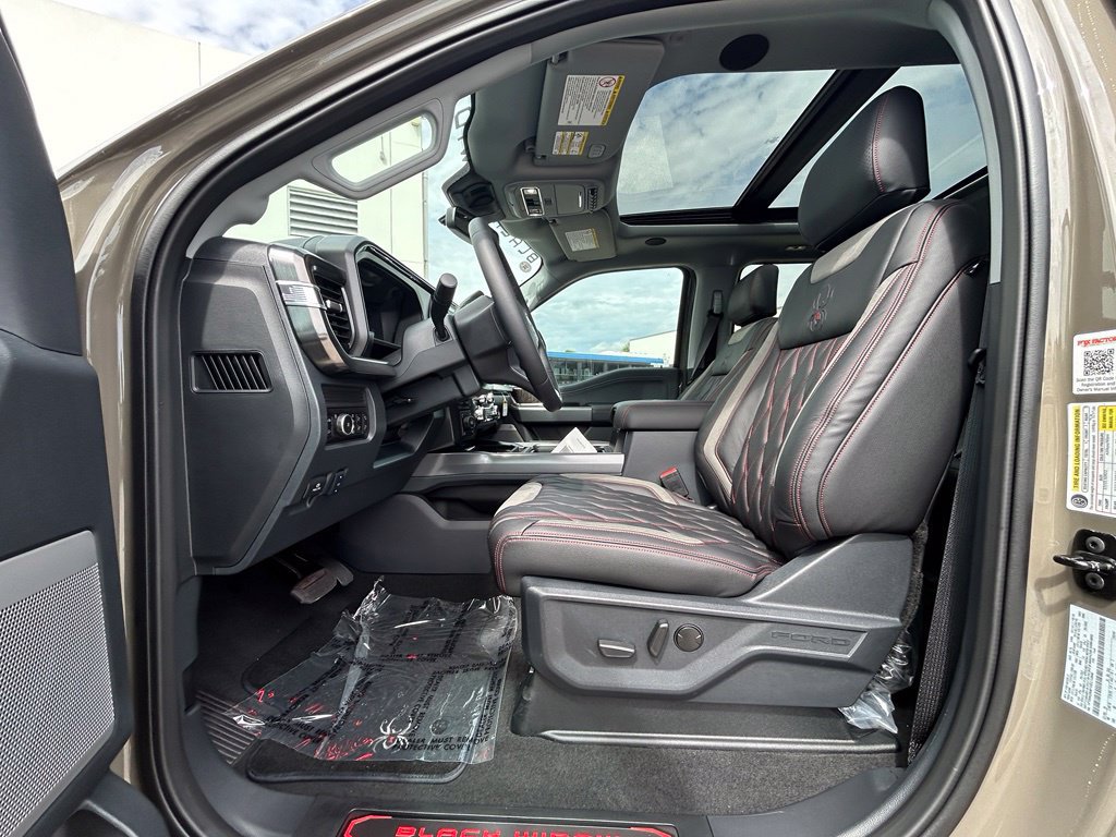 New 2027 Ford F250 Lariat w/ Lariat Ultimate Package AWD/4WD image 10