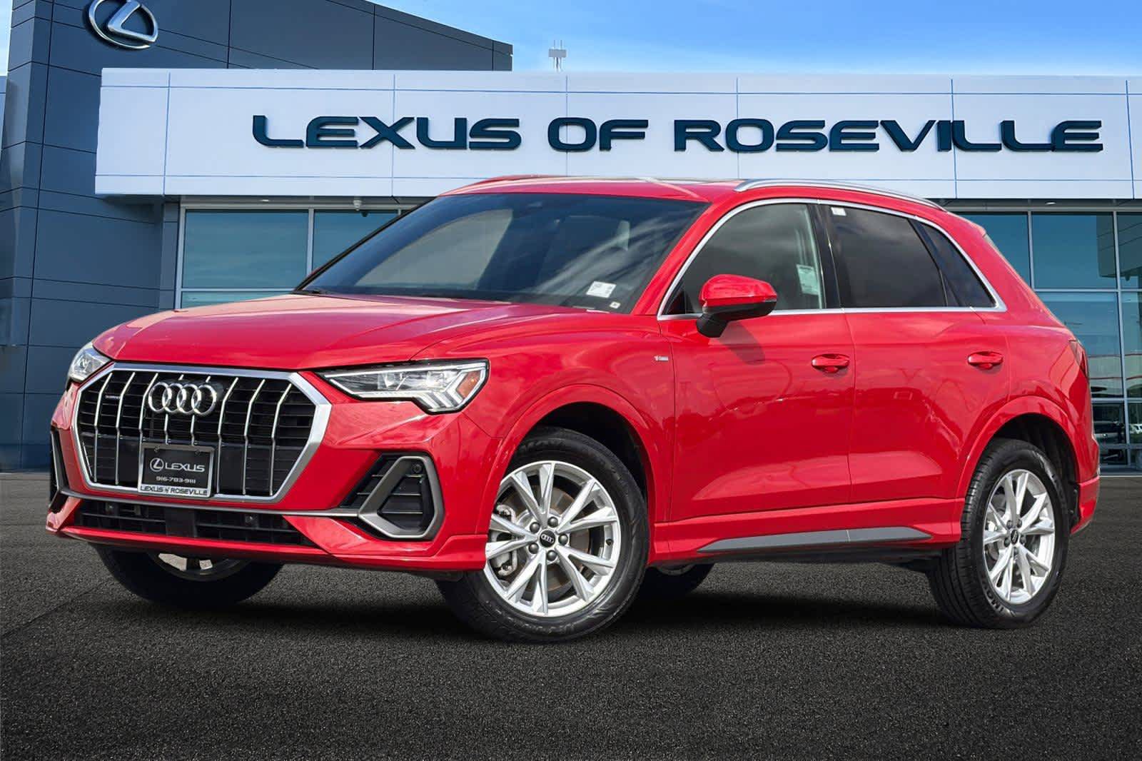 Used 2025 Audi Q3 2.0T Premium AWD/4WD image 1