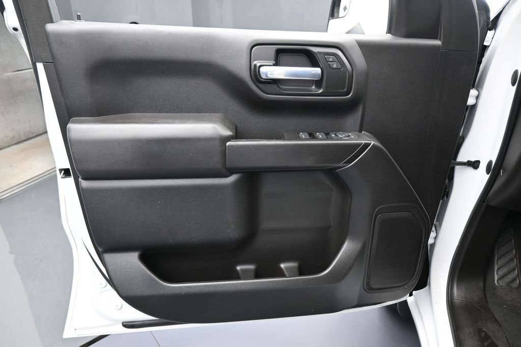 Used 2021 Chevrolet Silverado 1500 Custom Trail Boss AWD/4WD image 13