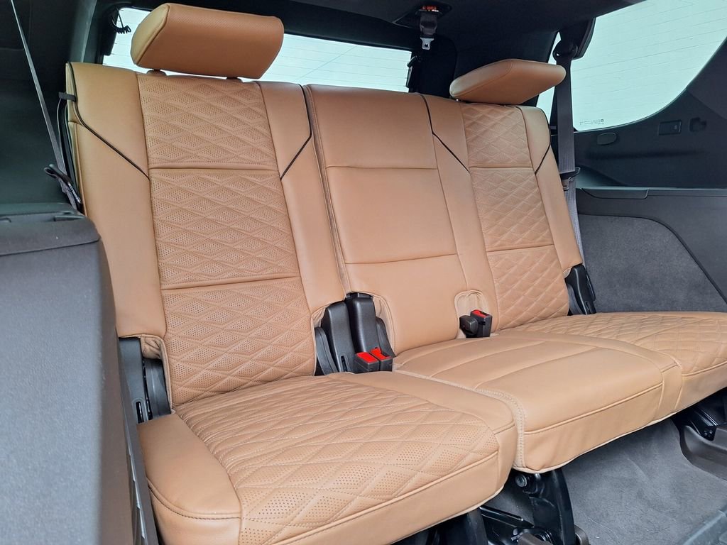 Used 2023 Cadillac Escalade Sport w/ Touring Package image 14