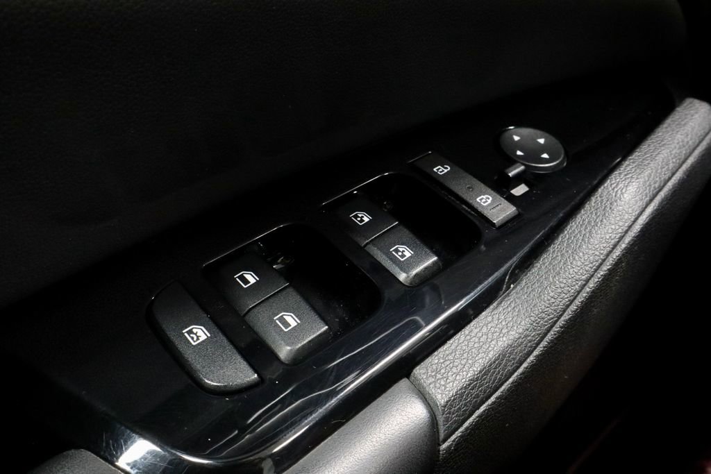 Used 2023 Kia Sportage SX image 28
