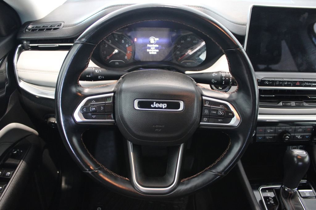 Used 2022 Jeep Compass Limited AWD/4WD image 24