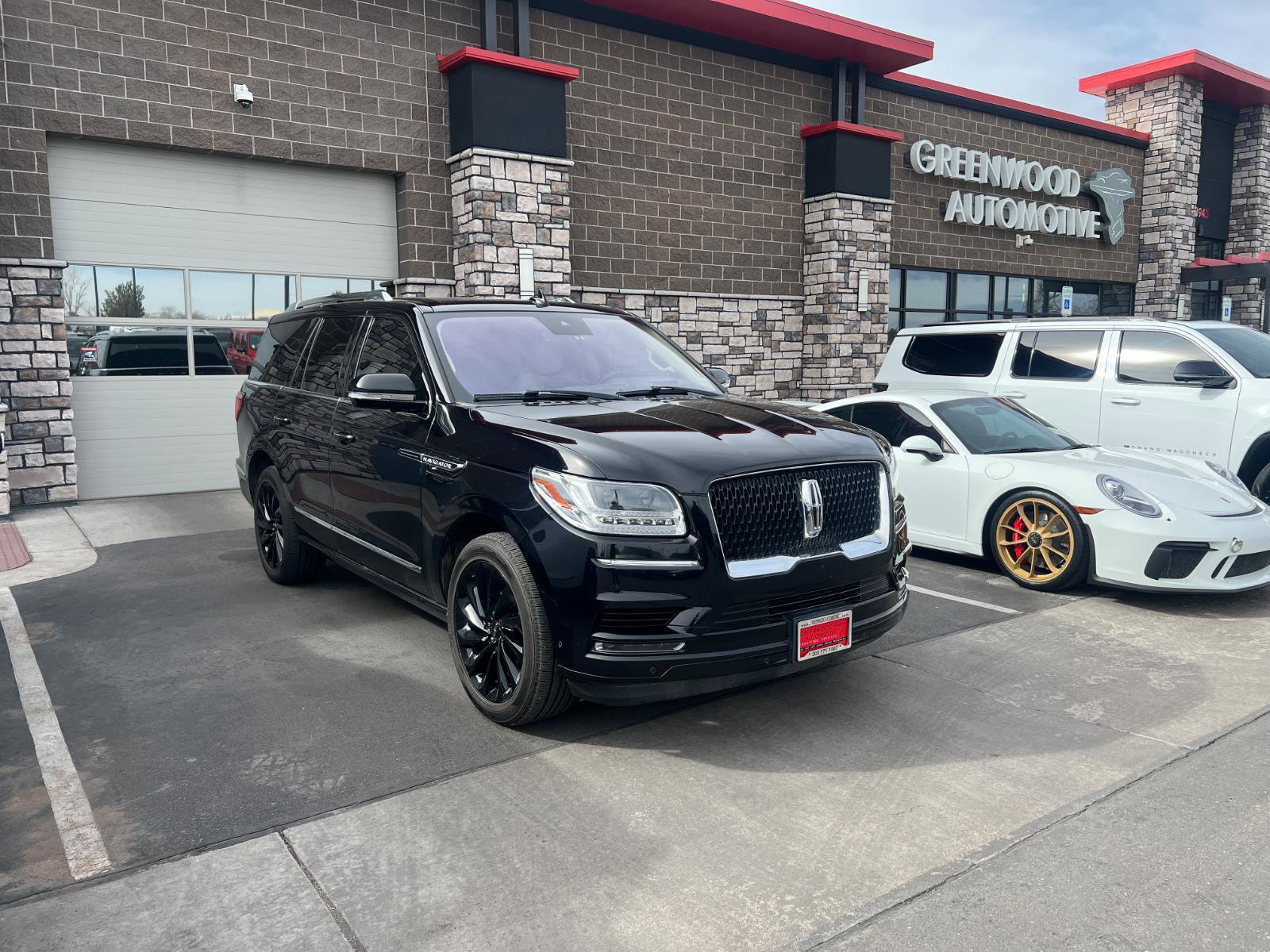Used 2020 Lincoln Navigator Reserve w/ Equipment Group 208A Reserve image 1