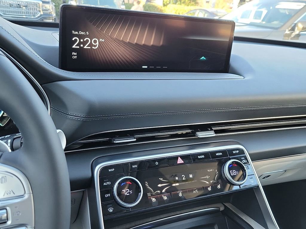 Used 2024 Genesis GV80 2.5T w/ Prestige Package image 16