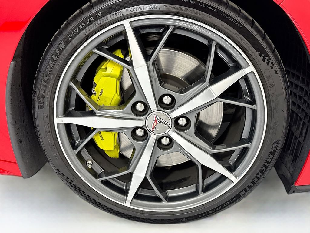 Used 2020 Chevrolet Corvette Stingray Premium Cpe w/ 3LT Preferred Equipment Group image 37