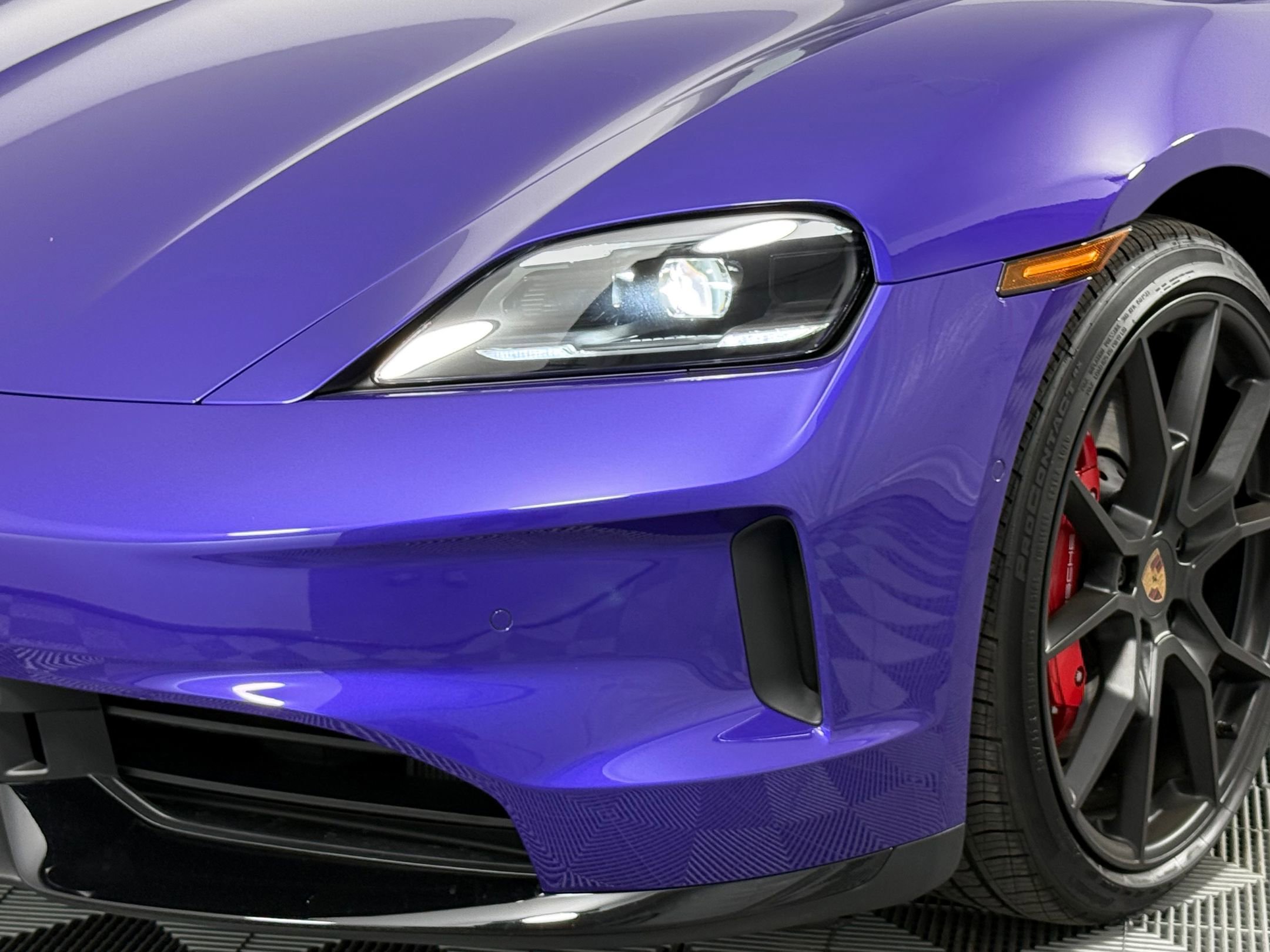 New 2026 Porsche Taycan GTS image 11