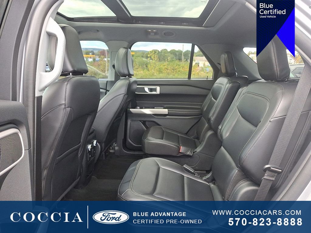 Certified 2021 Ford Explorer XLT w/ Equipment Group 202A image 11