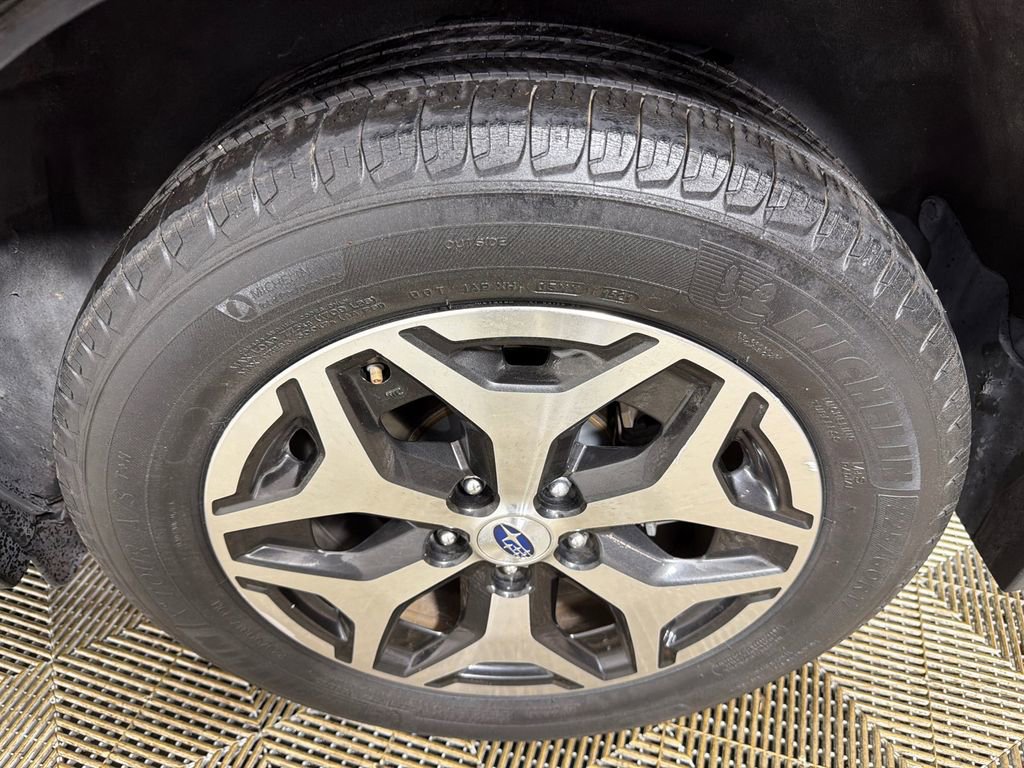 Used 2019 Subaru Forester Premium image 20