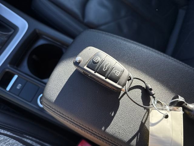 Used 2023 Audi Q3 2.0T Premium image 14