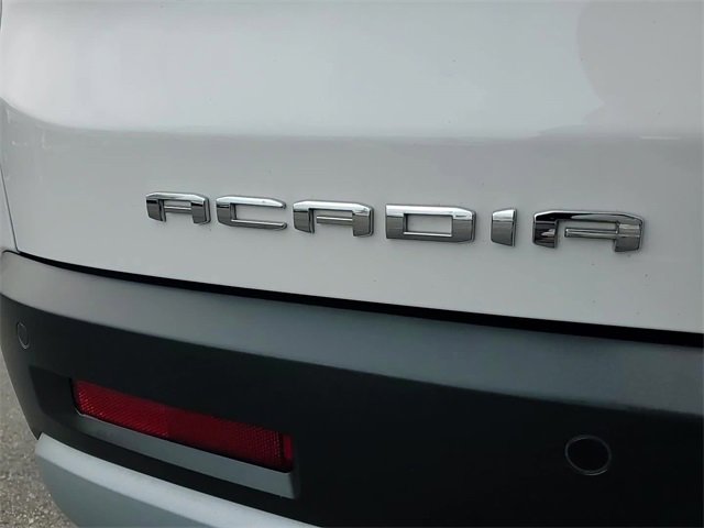 Certified 2023 GMC Acadia SLE w/ Driver Convenience Package image 5