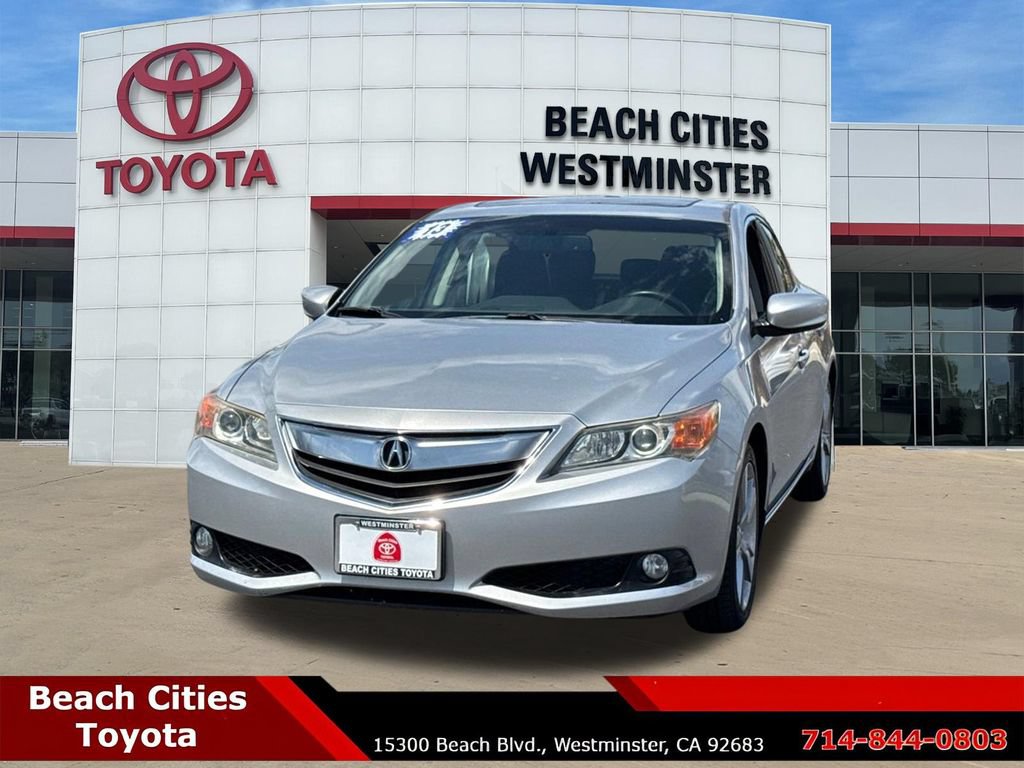 Used 2013 Acura ILX w/ Technology Package FWD image 5