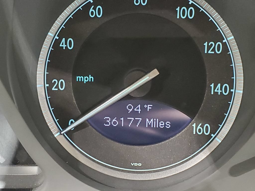Used 2008 Mercedes-Benz SL 550 image 32