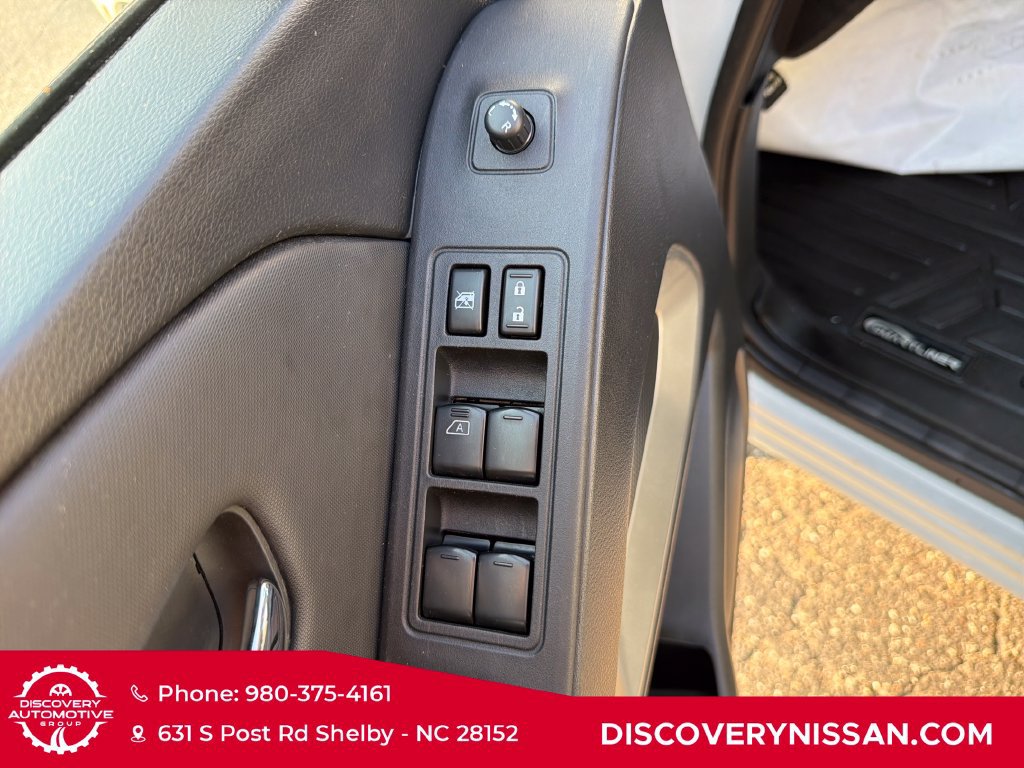 Certified 2022 Nissan Frontier SV AWD/4WD image 11
