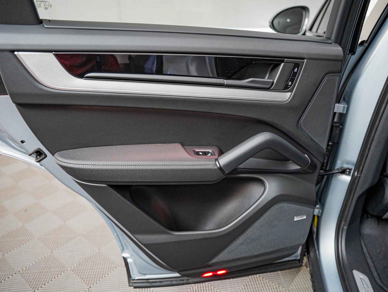 New 2026 Porsche Cayenne E-Hybrid image 26