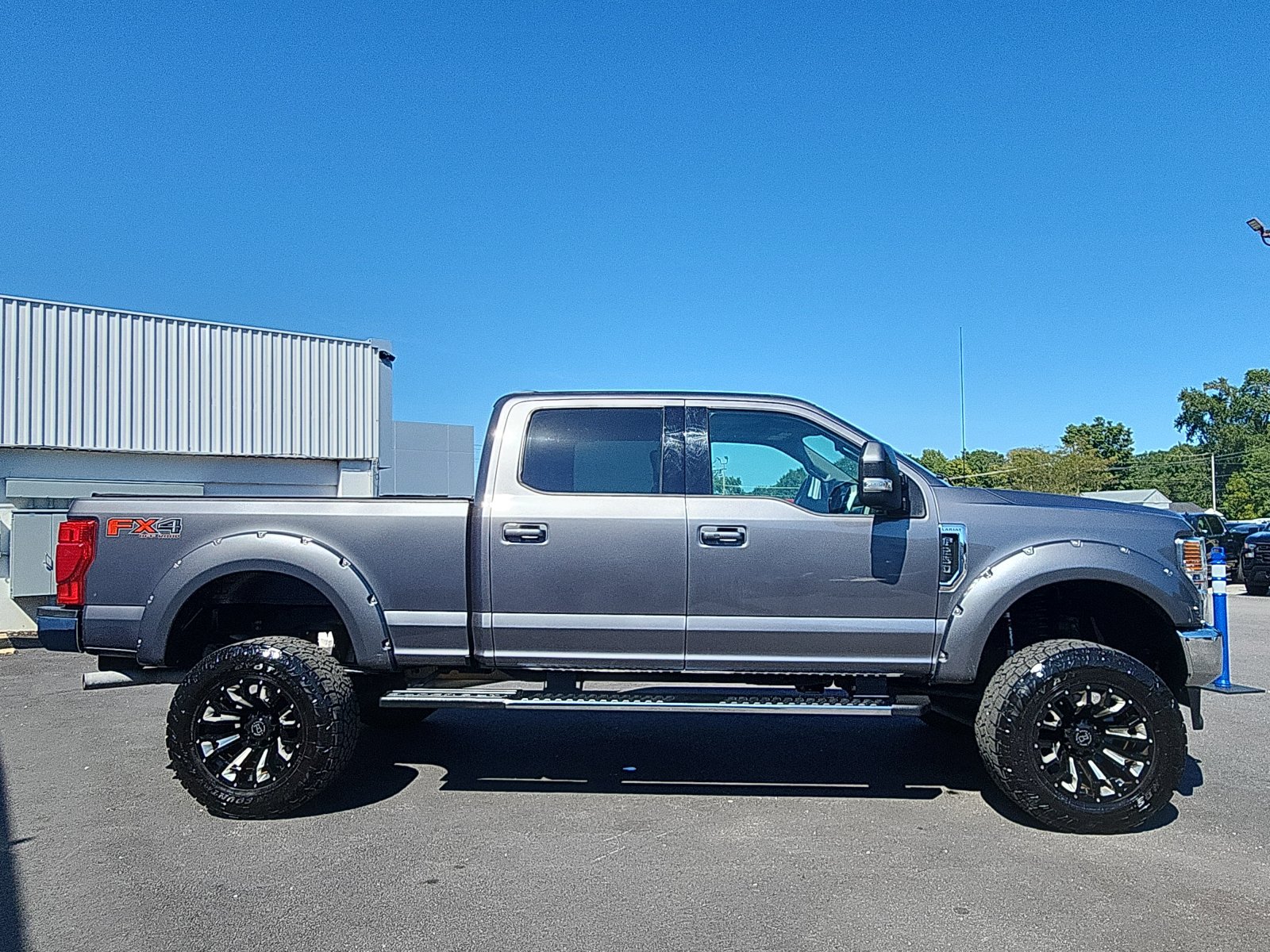 Used 2021 Ford F250 Lariat w/ Lariat Ultimate Package AWD/4WD image 6