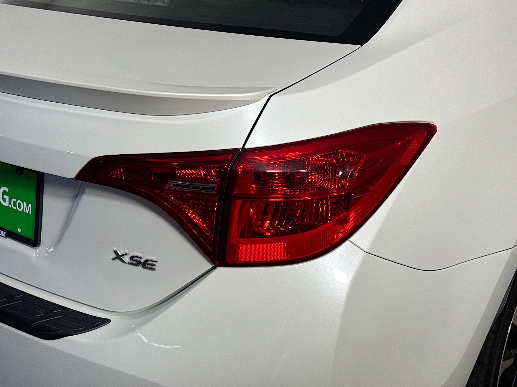 Used 2018 Toyota Corolla XSE w/ Carpet Mat Package (TMS) FWD image 34