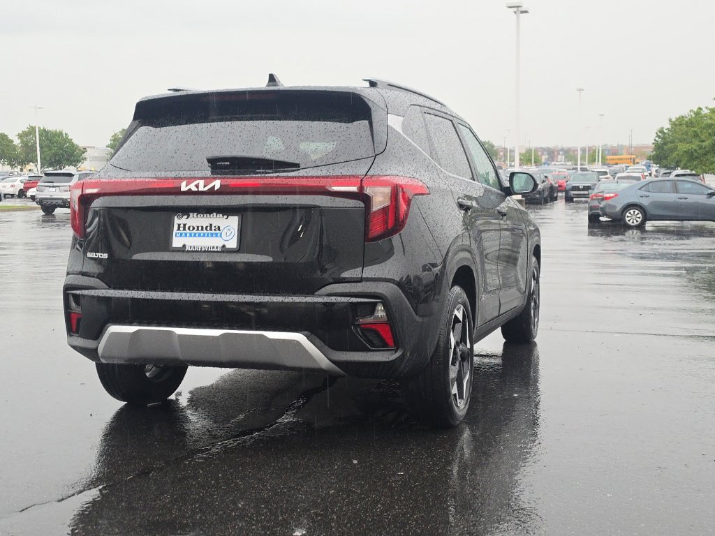 Used 2025 Kia Seltos EX w/ EX Sunroof Package FWD image 7