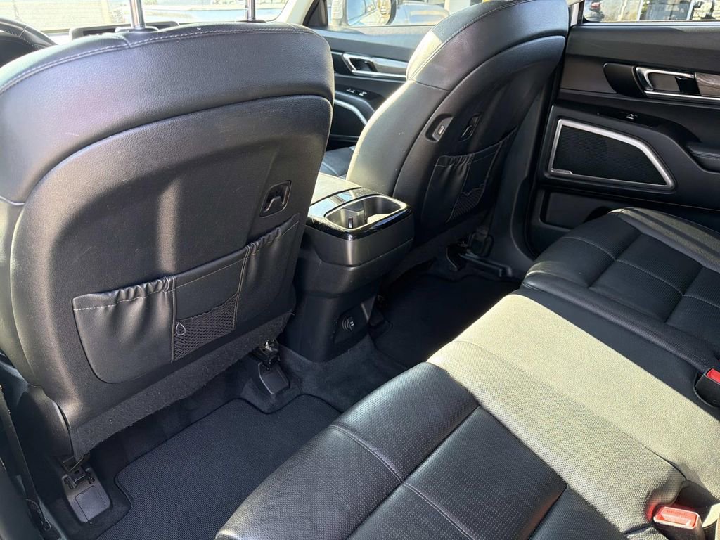 Used 2020 Kia Telluride EX image 17