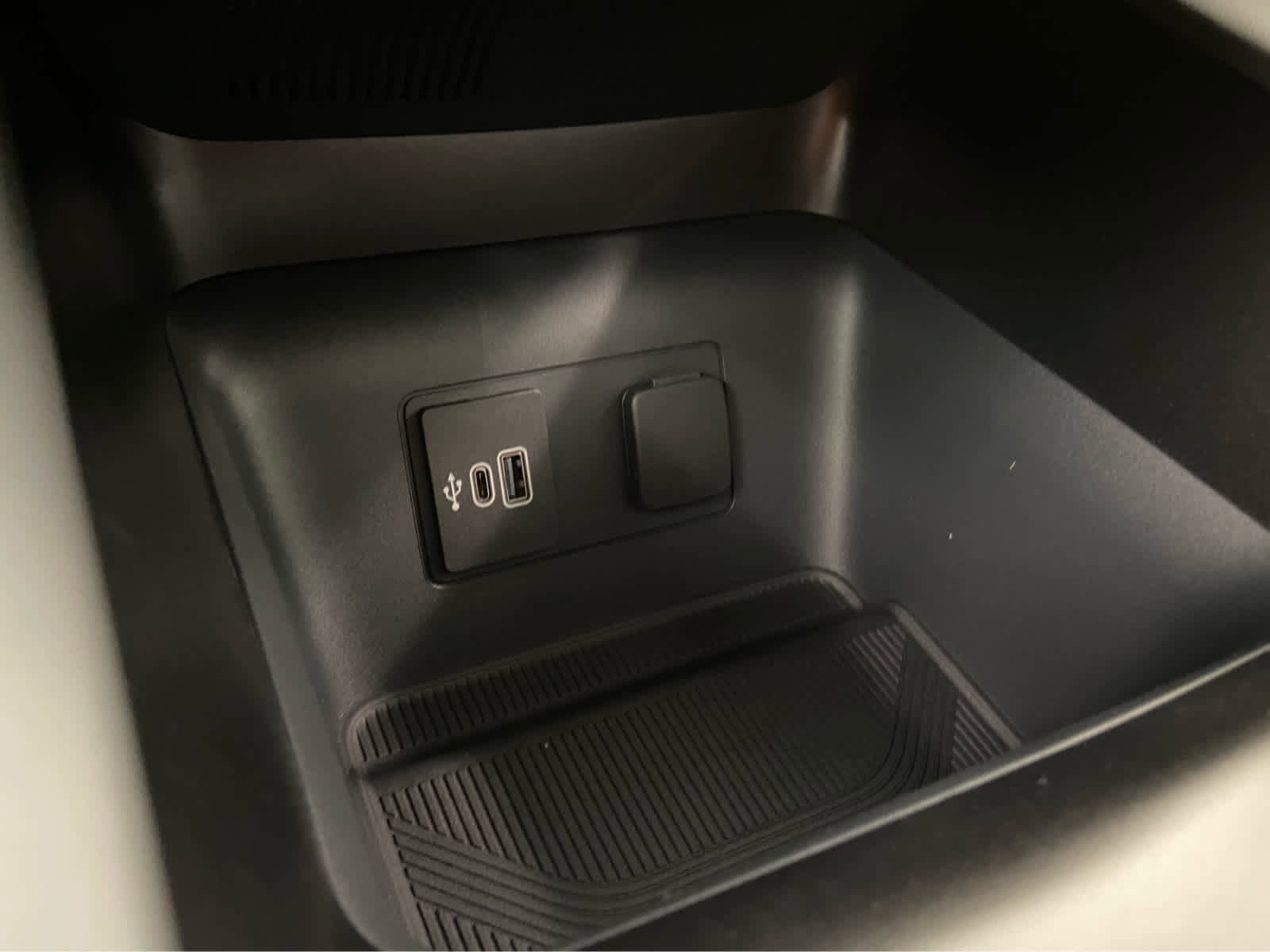 New 2026 Ford Explorer Active w/ Active Comfort Package image 38