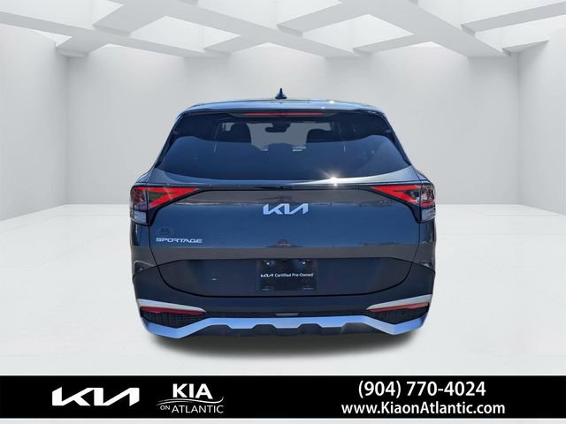 Used 2025 Kia Sportage LX image 4