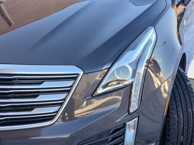 Used 2018 Cadillac XT5 Luxury w/ Driver Awareness Package image 33