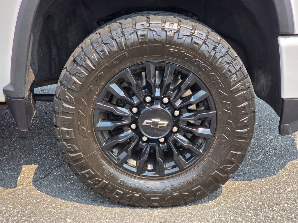 Certified 2024 Chevrolet Silverado 2500 LTZ w/ LTZ Plus Package AWD/4WD image 23