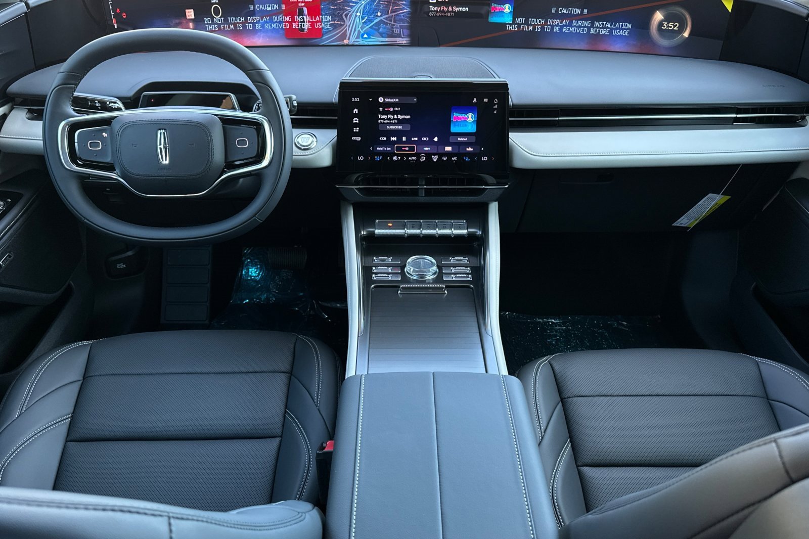 New 2025 Lincoln Nautilus Premier w/ Equipment Group 102A image 12