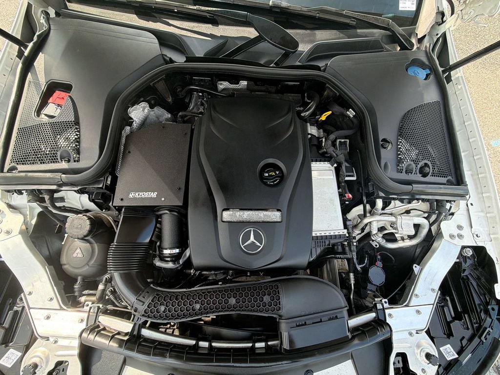 Used 2019 Mercedes-Benz E 300 4MATIC image 17