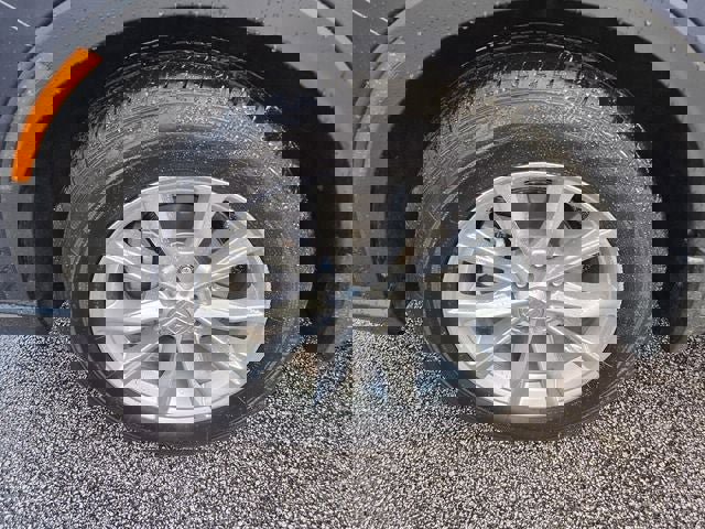 Used 2025 Honda CR-V EX image 10