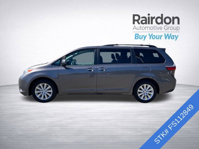 Used 2015 Toyota Sienna XLE Premium AWD/4WD image 4