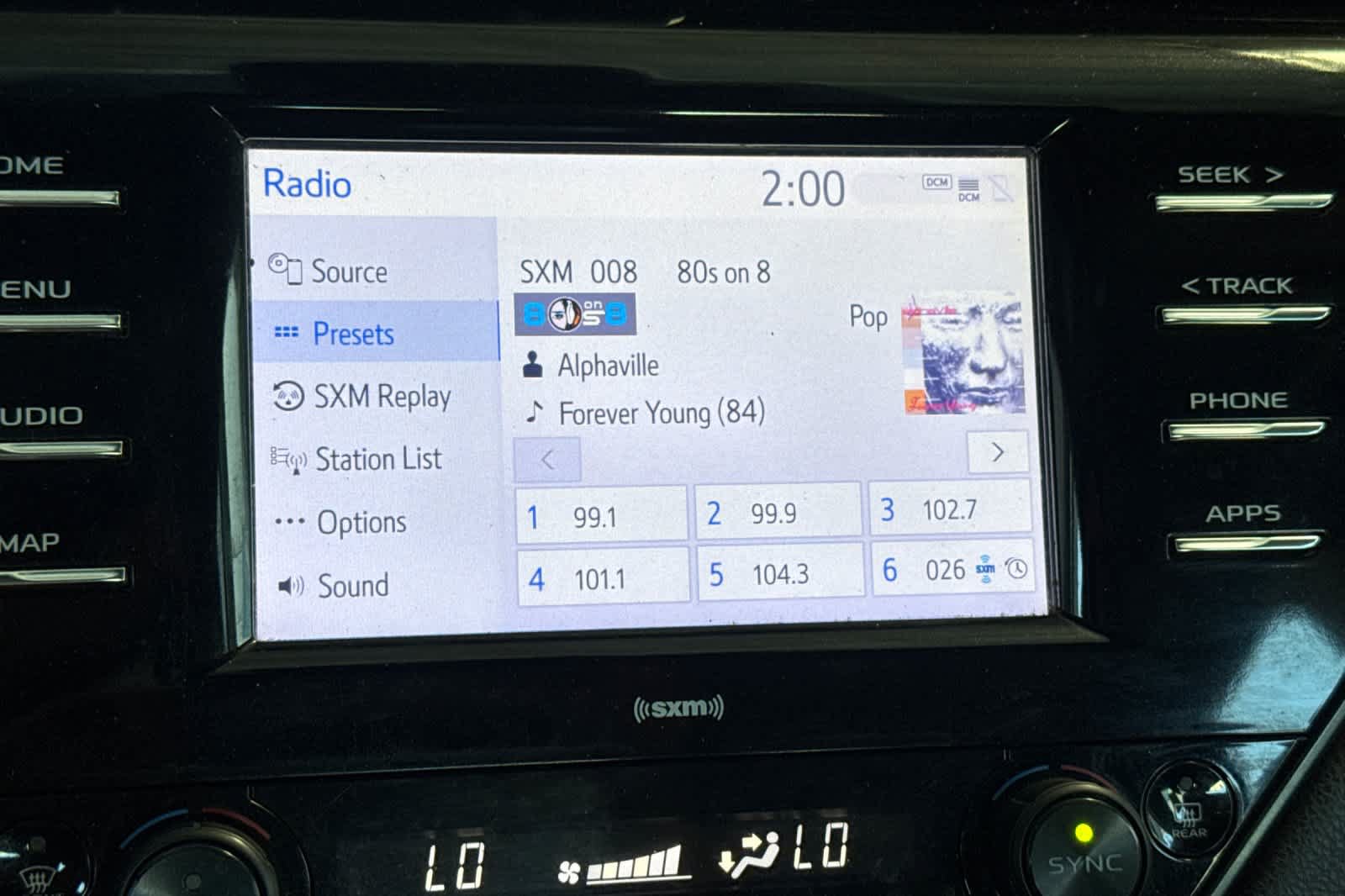 Used 2020 Toyota Camry LE w/ Preferred Accessory Package FWD image 19