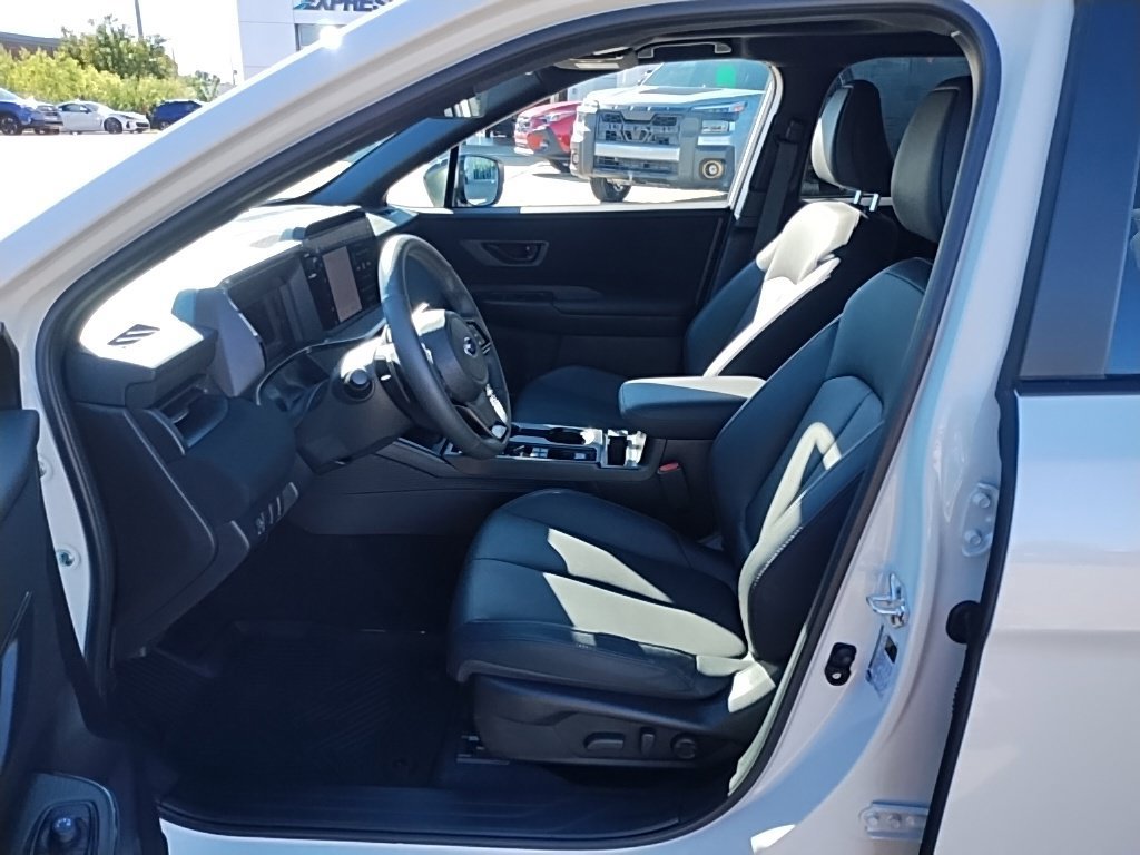 Used 2026 Subaru Outback Premium AWD/4WD image 15