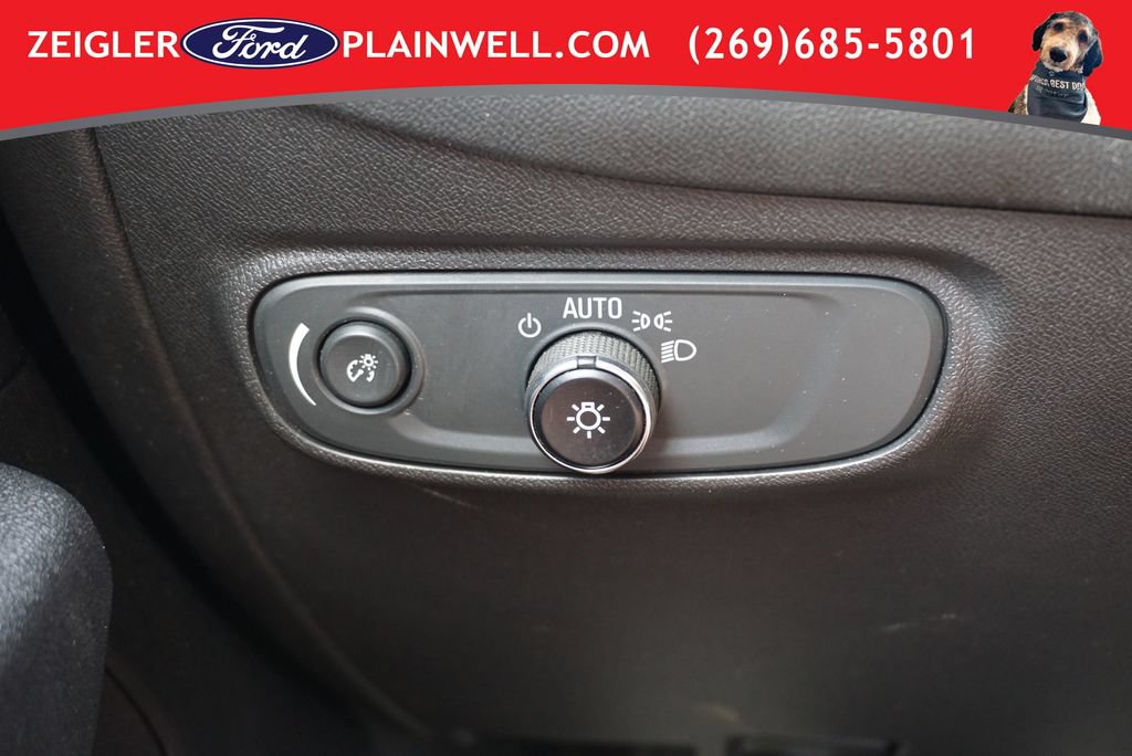 Used 2023 Chevrolet Equinox RS w/ LPO, Floor Liner Package FWD image 27
