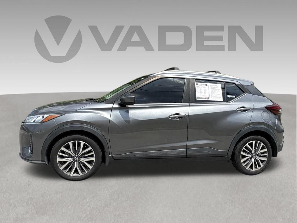Used 2021 Nissan Kicks SV w/ Exterior Package FWD image 11