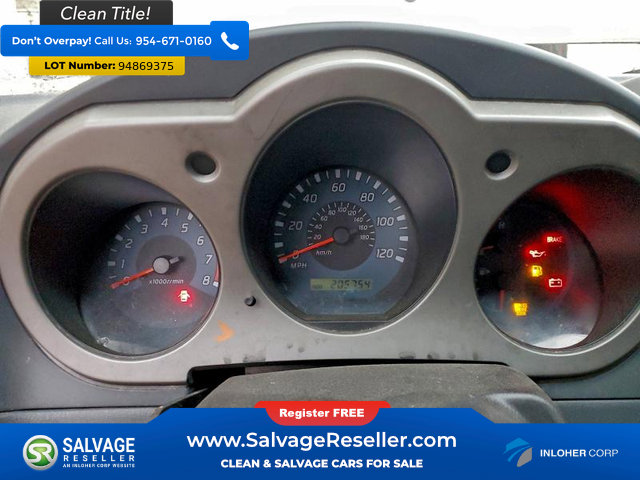 Used 2002 Nissan Frontier SE image 12