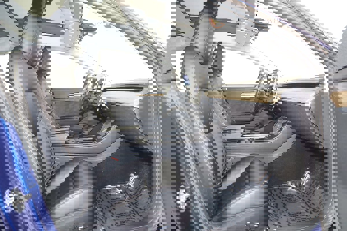 Used 2022 Tesla Model 3 Performance image 14