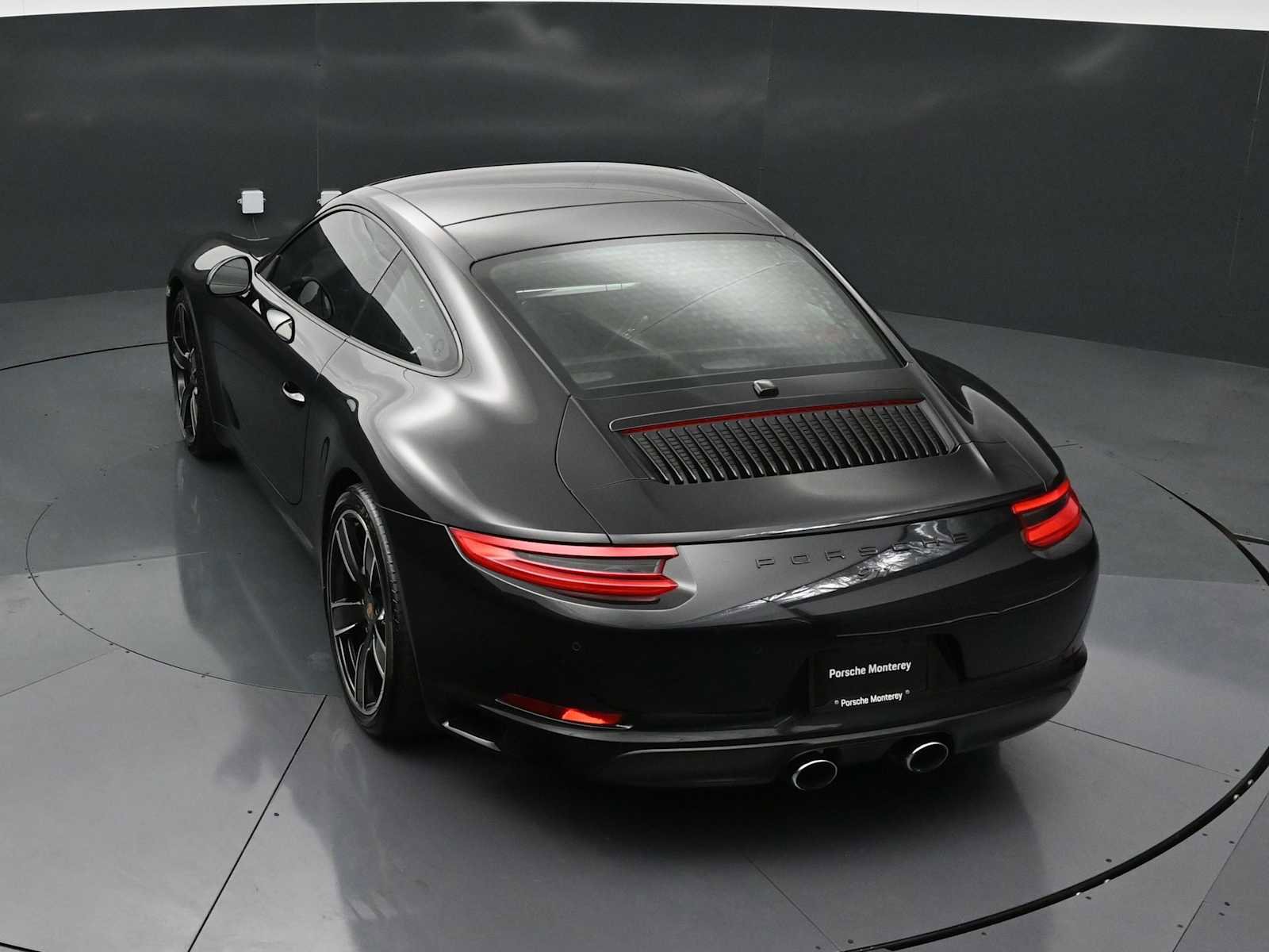 Certified 2018 Porsche 911 Carrera S RWD image 30