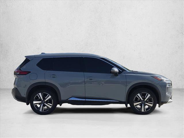 Used 2023 Nissan Rogue Platinum w/ Platinum Premium Package FWD image 4