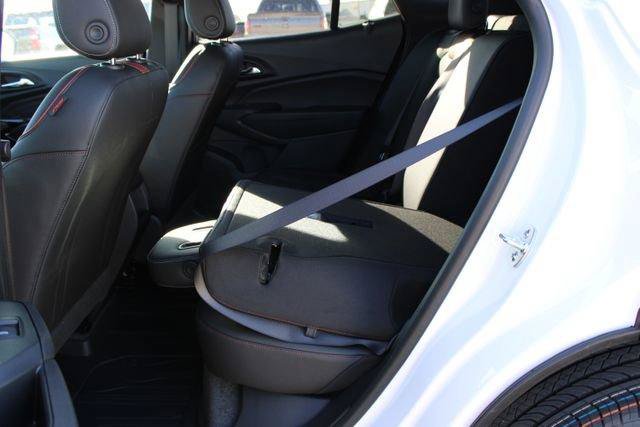 New 2026 Chevrolet Trax RS w/ Driver Confidence Package FWD image 16
