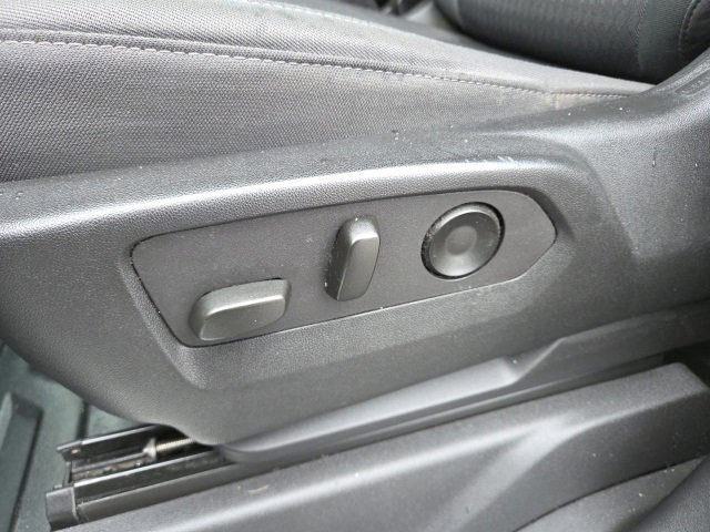 Used 2022 Chevrolet Silverado 1500 LT image 44