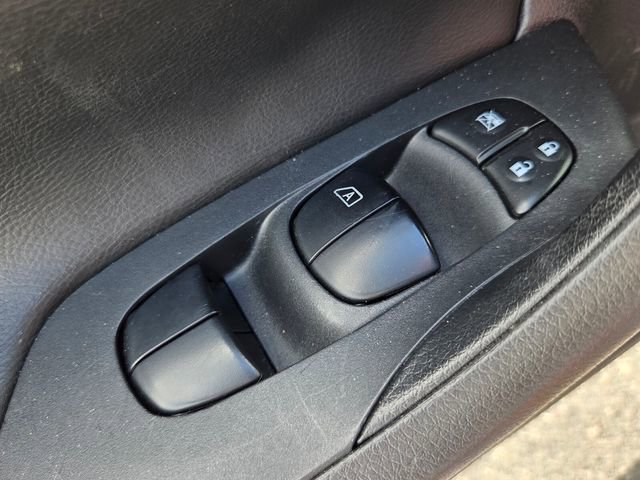 Used 2017 Nissan Altima 2.5 SV image 32