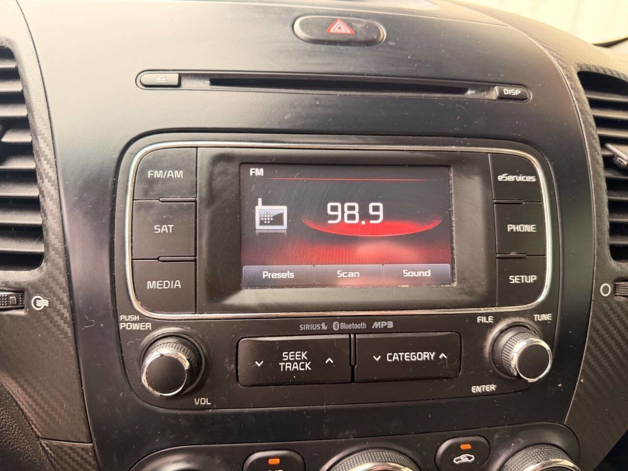 Used 2014 Kia Forte Koup EX image 33