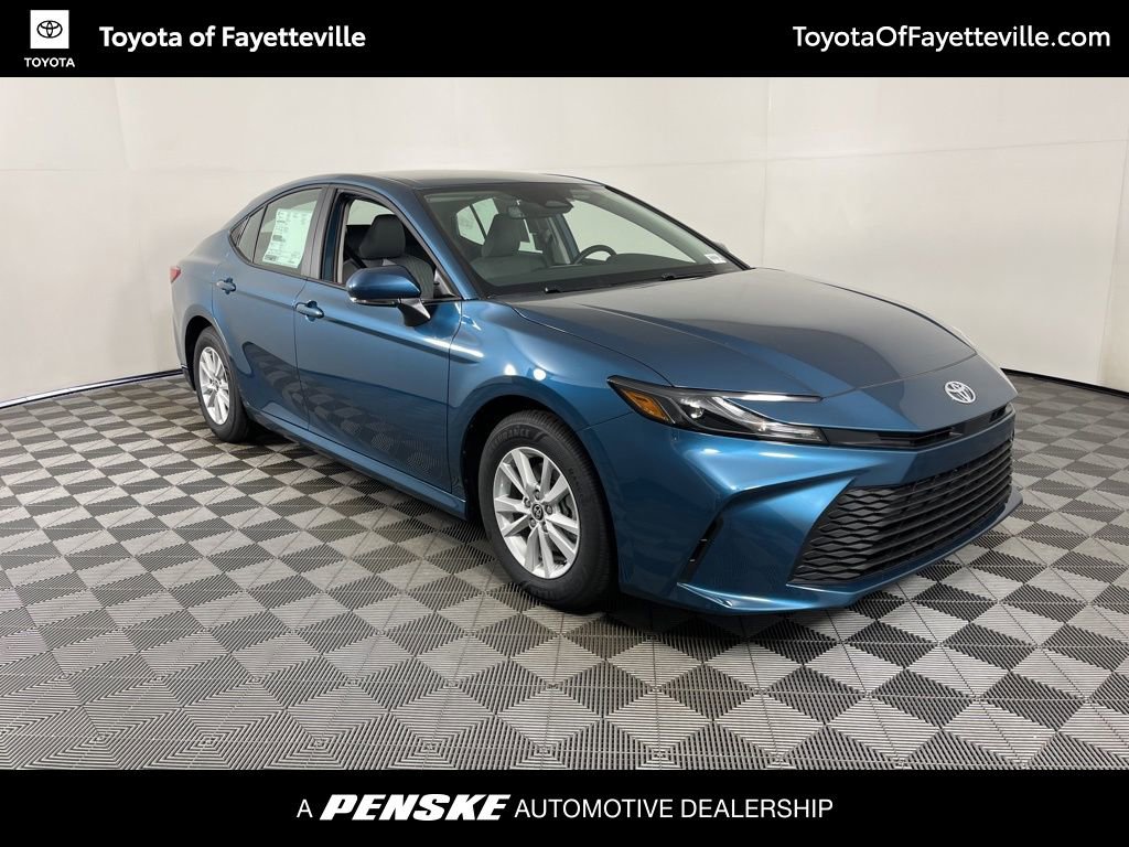 Used 2026 Toyota Camry LE w/ Convenience Package FWD image 14