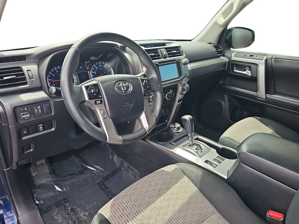 Used 2019 Toyota 4Runner SR5 AWD/4WD image 16