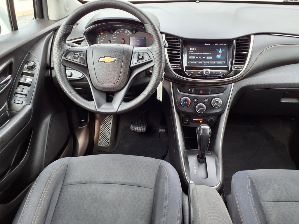 Used 2017 Chevrolet Trax LS w/ Fleet Convenience Package image 5