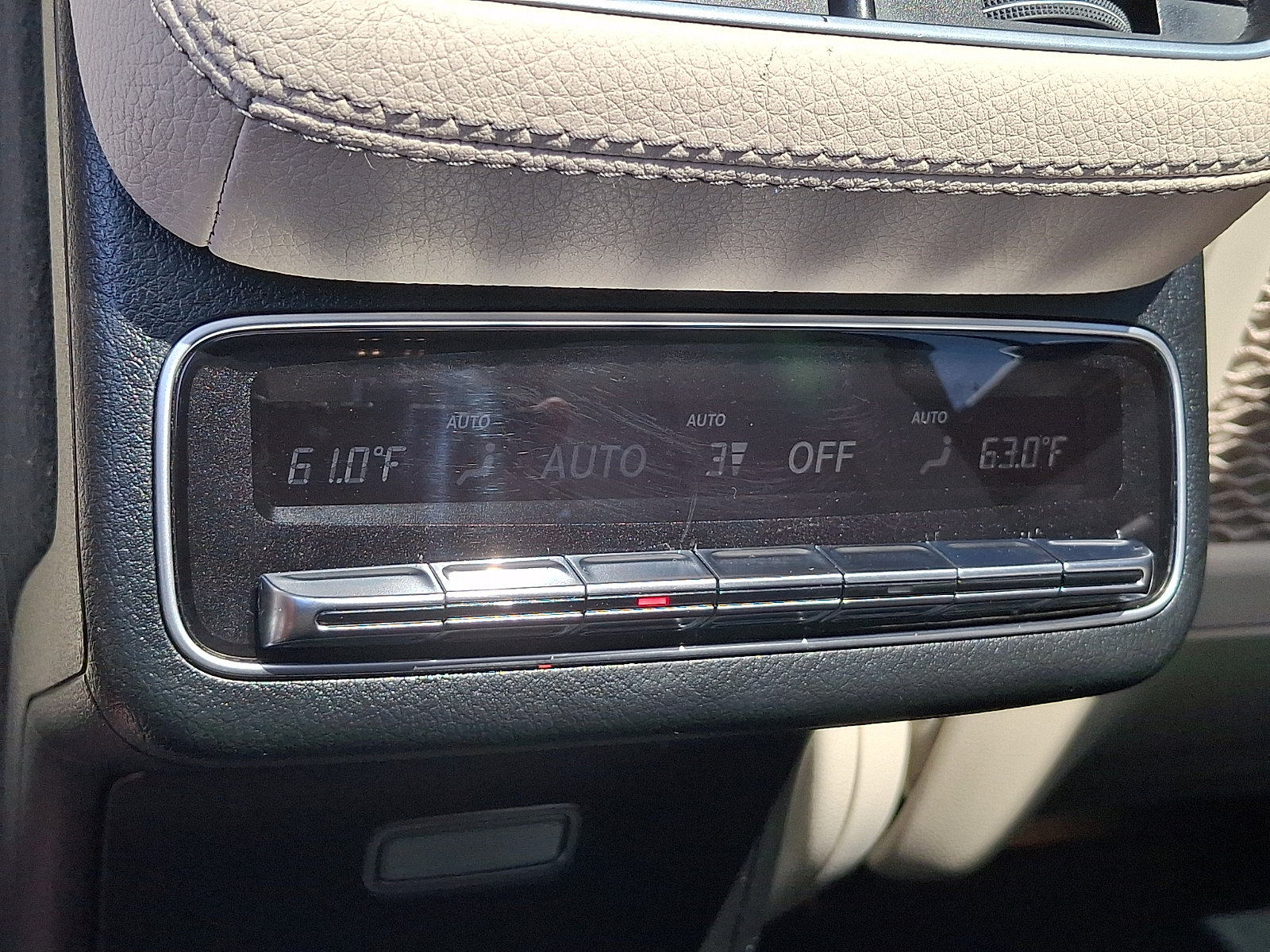 Used 2023 Mercedes-Benz GLS 450 4MATIC image 13